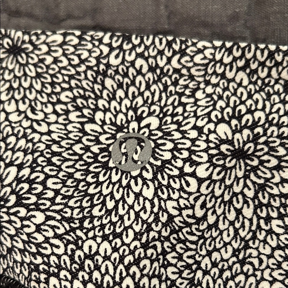 lululemon athletica Speckled Black and White Leggings